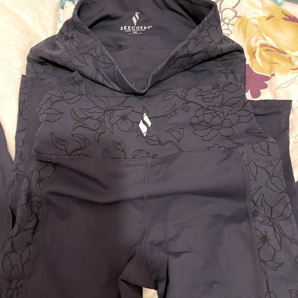 NAVY BLUE LEGGINGS - Picture 1 of 4